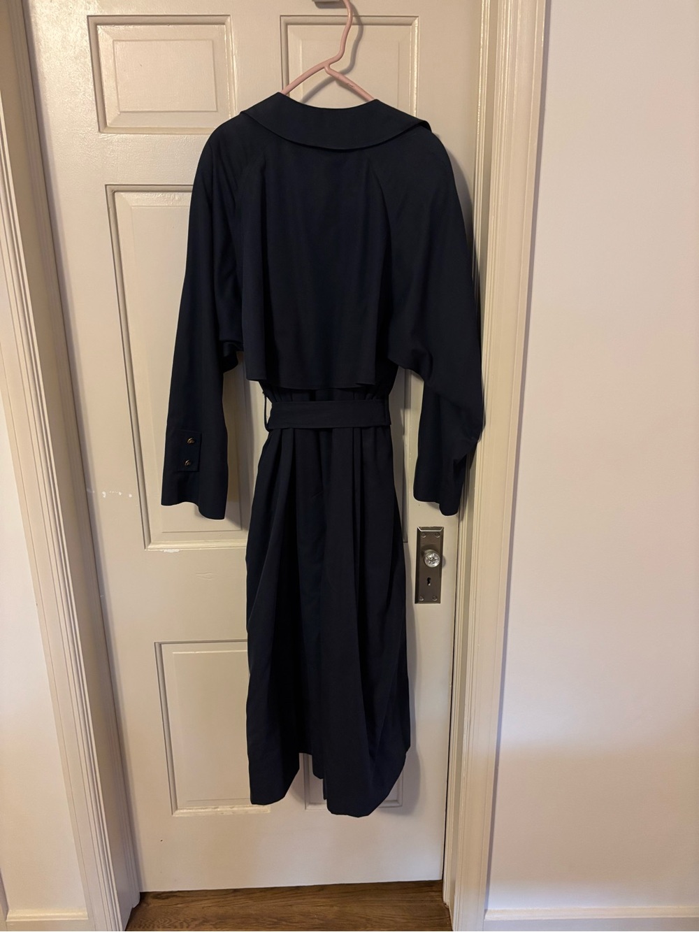 Burberry Navy Trench Coat with Signature Check Interior - Picture 5 of 9